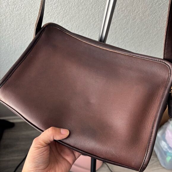 Vintage Coach Sutton Bag - Picture 6 of 9